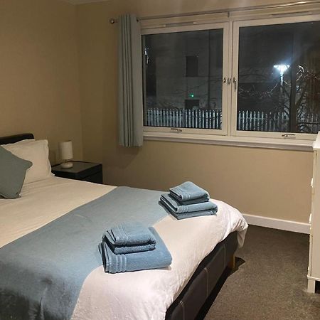 City Centre 2 Bedroom Apartment, Secure Parking. غلاسغو المظهر الخارجي الصورة