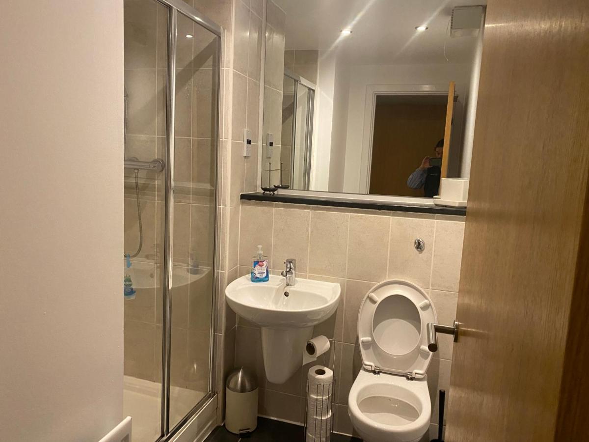 City Centre 2 Bedroom Apartment, Secure Parking. غلاسغو المظهر الخارجي الصورة